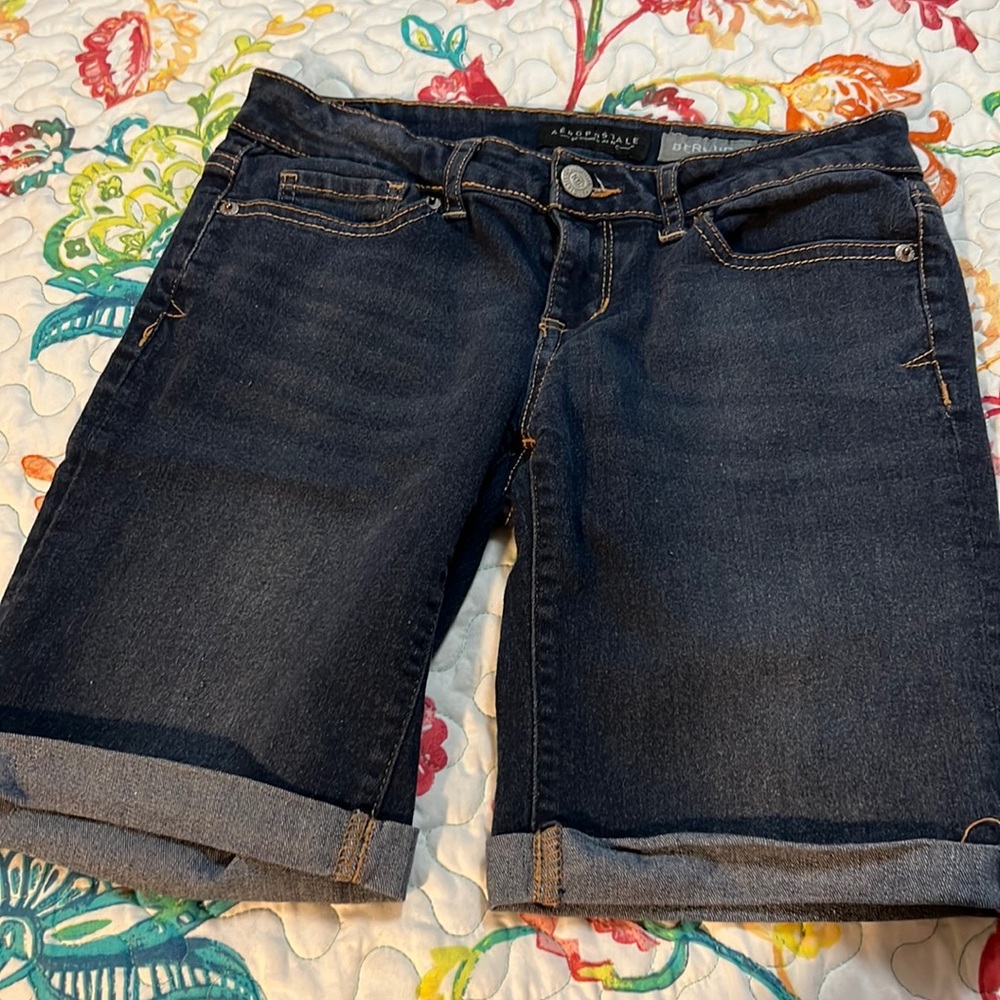 Aeropostale Bermuda Jean Shorts Low Rise Raw Cuffed Hem Dark Blue size 2